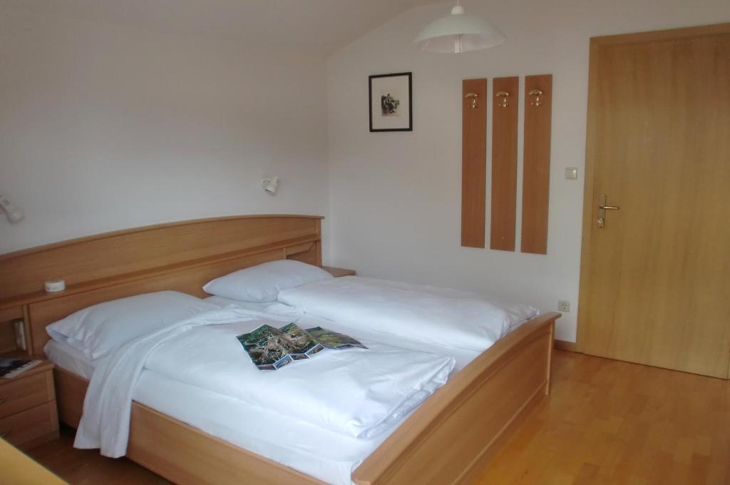 Hotel Viktoria Castelrotto Værelse billede