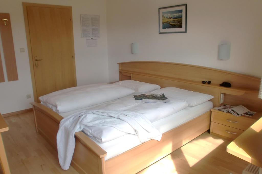 Hotel Viktoria Castelrotto Værelse billede