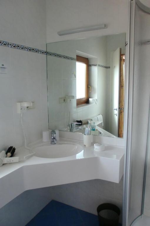 Hotel Viktoria Castelrotto Værelse billede